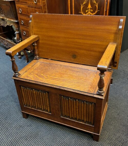 #8152  English Oak Monk's Bench