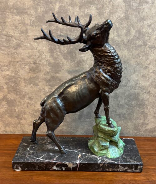 #8635 Art Deco Stag statue
