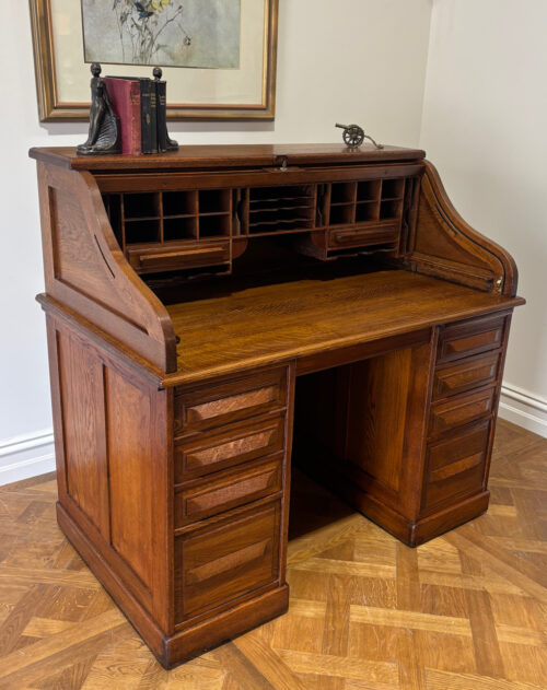 #9022 Cutler Roll top Desk