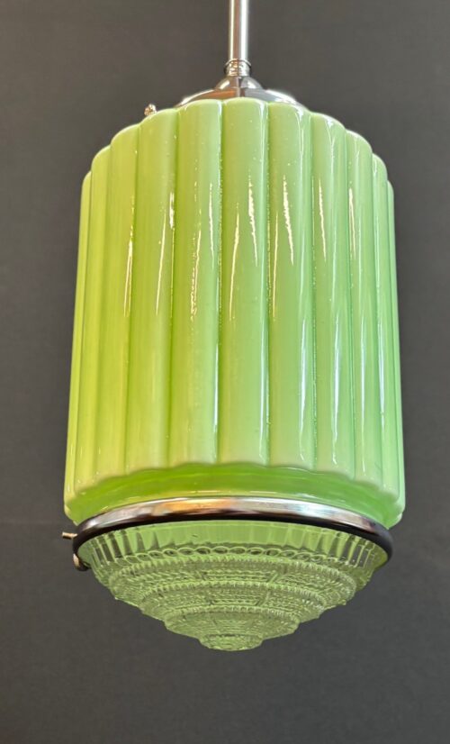 #8506 Art Deco Ribbed glass shade