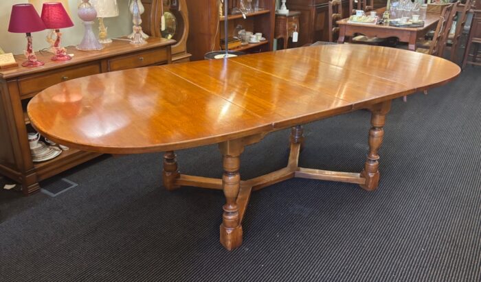 #7301 Large english oak table