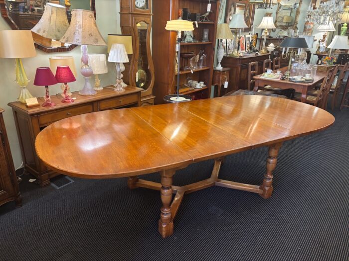 #7301 Large english oak table - Image 2