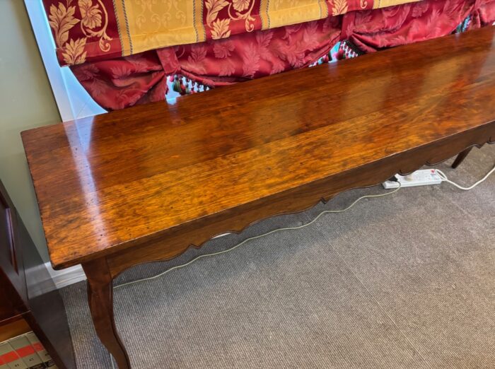 #8555 French provincial cherrywood hall table - Image 4