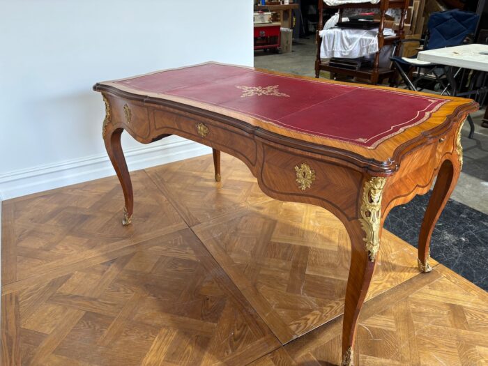 #8592 French Louis XV Bureau Plat - Image 7