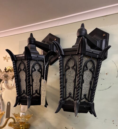 #6714 Pair of Vintage out door lamps
