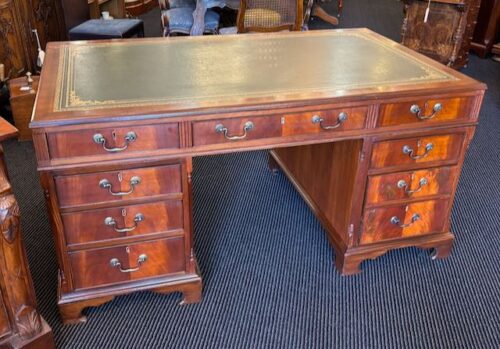 #8778 Flame Mahogany Georgian style Desk